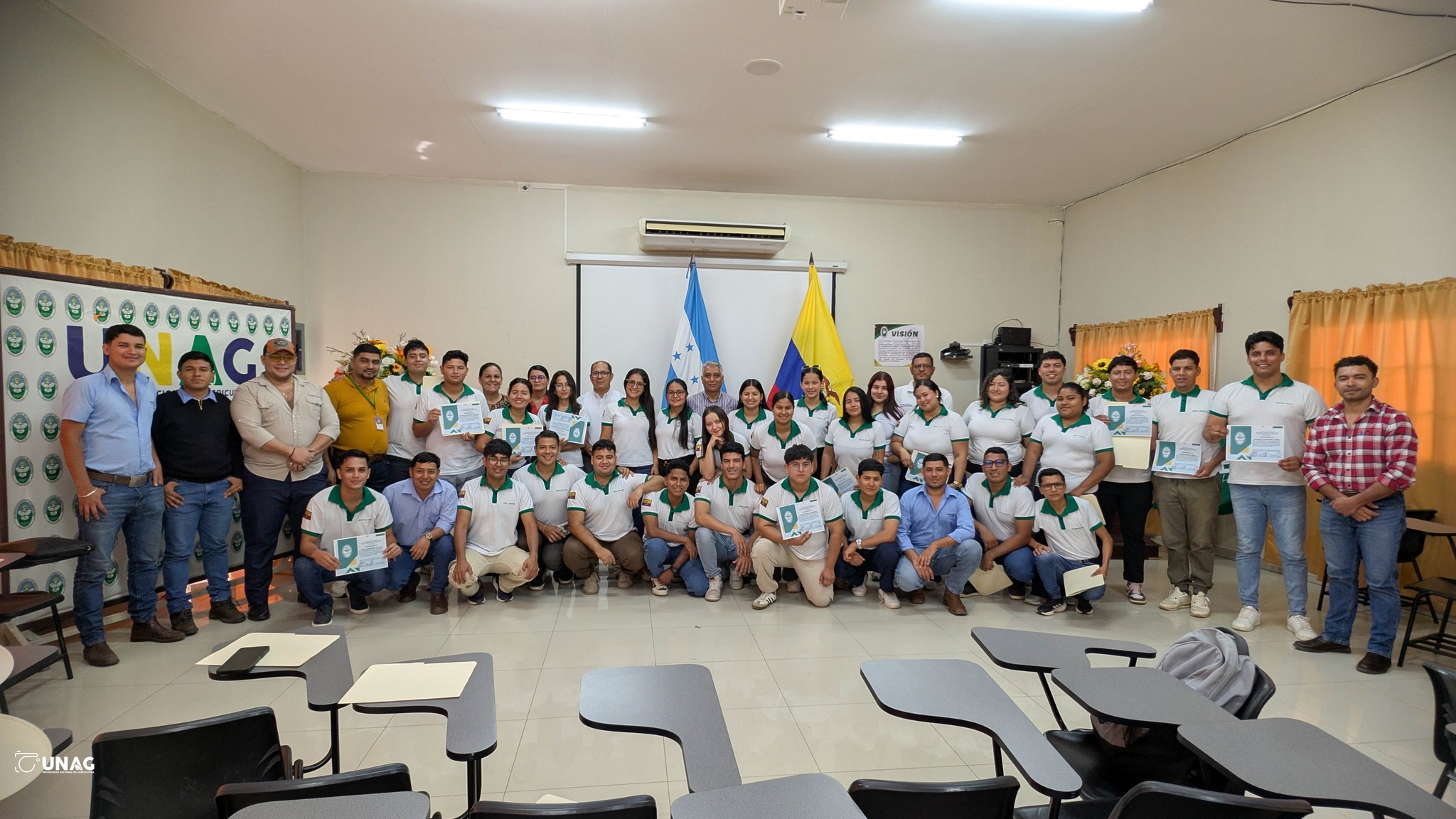 Estudiantes UTEQ Ecuador en UNAG